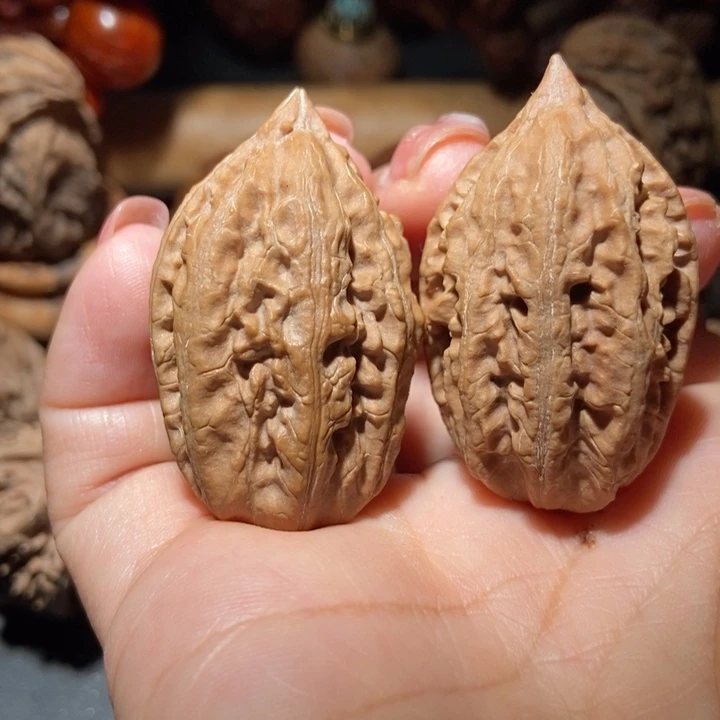 把件文玩核桃东北楸子小雪2