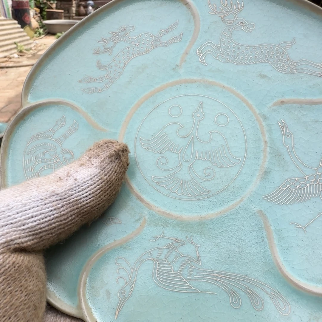 摆件钱**涌瓷器工艺美术作品