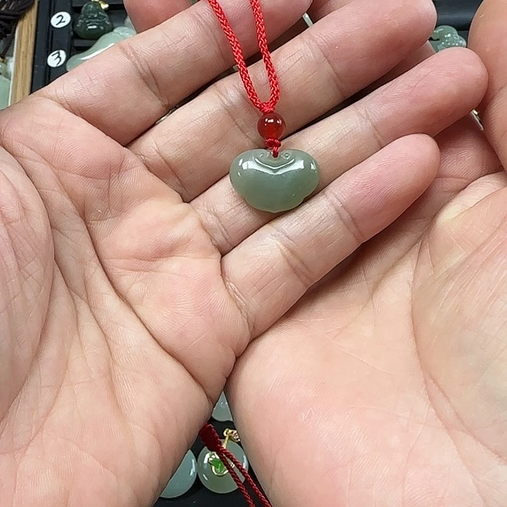 和田玉吊坠(不含链)未镶嵌