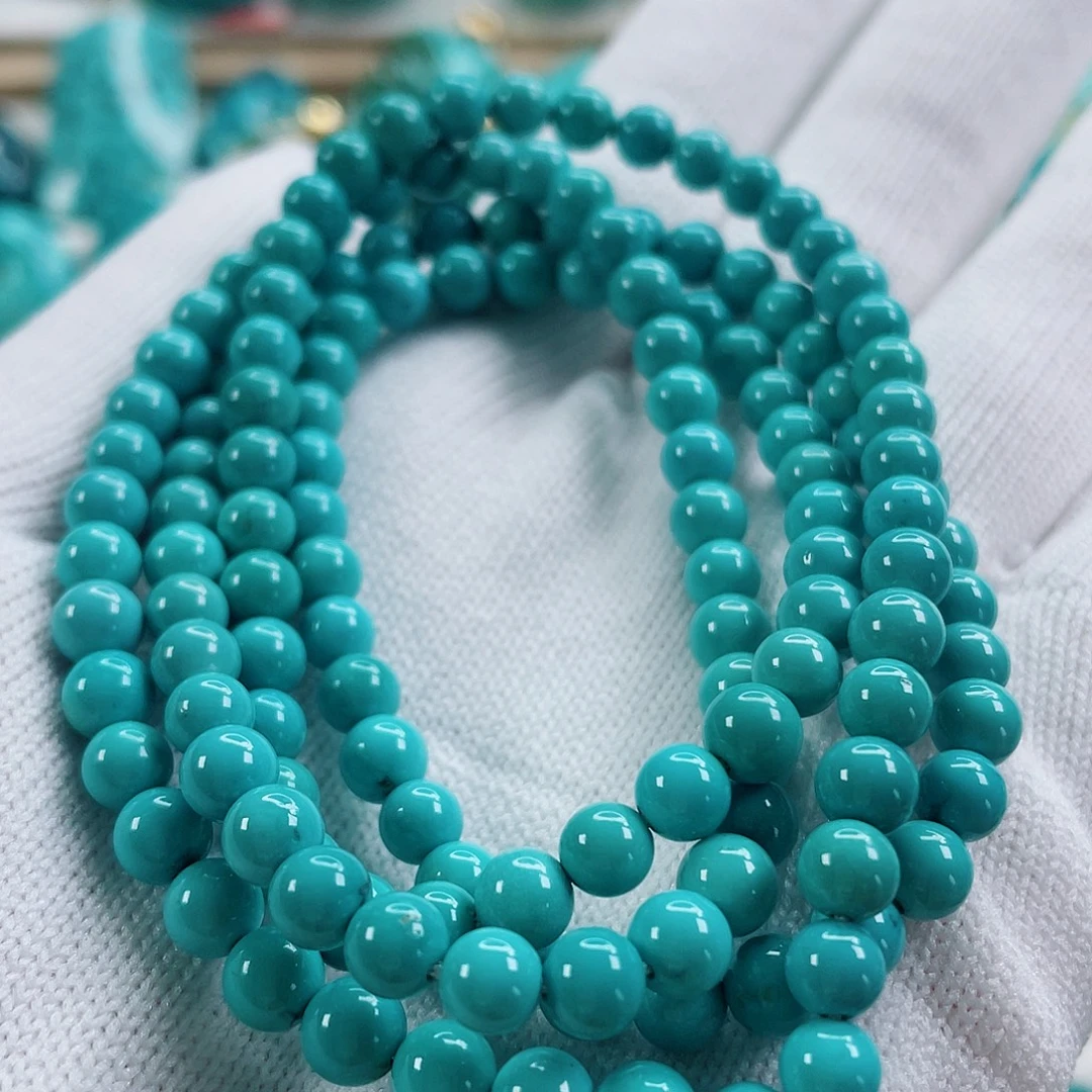 绿松石未镶嵌颈饰