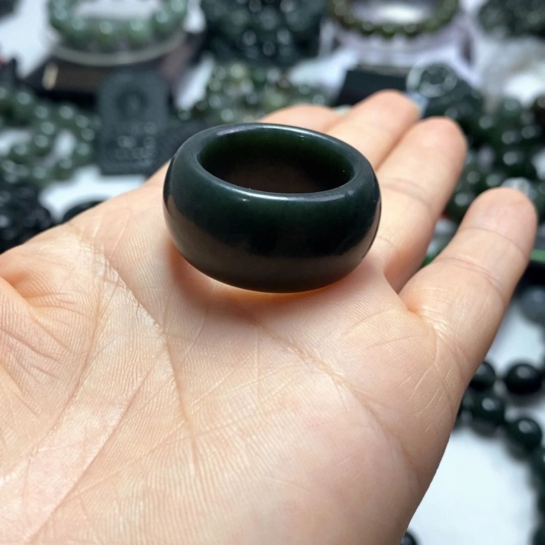 和田玉未镶嵌手链和田青玉戒指卡22.4