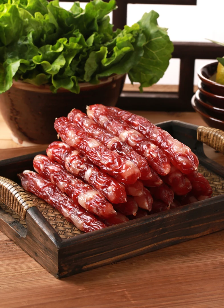 【广式腊肠】广东河源龙川美食雅寄黑土猪肉腊肠[买2斤送2斤]