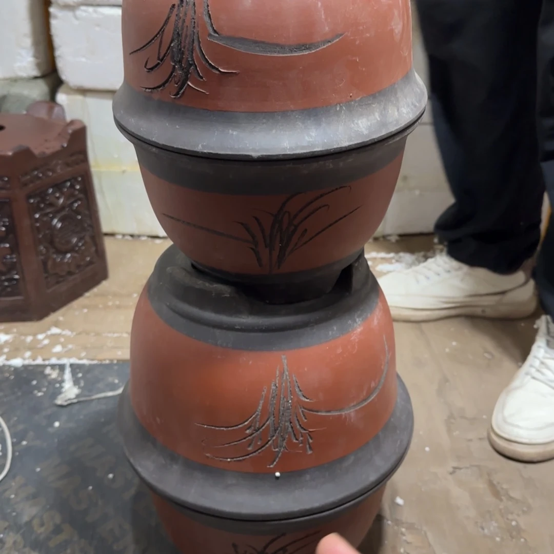 紫砂花盆口径19厘米高度12口15厘米