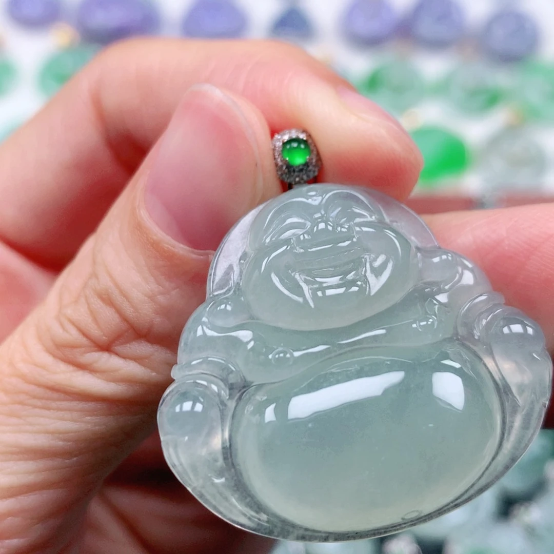 翡翠吊坠(不含链)18K金镶嵌