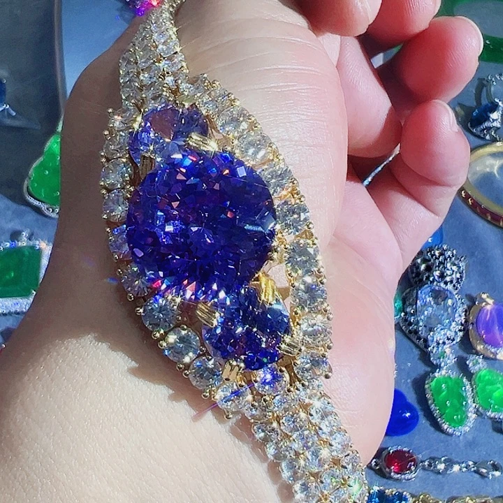 非金属红色蓝色满镶嵌