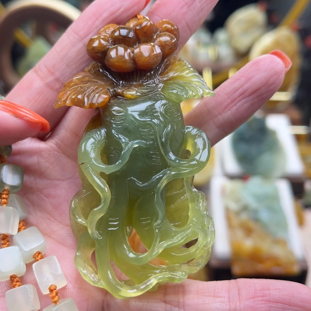 ᰔ***࿐未镶嵌岫玉挂件挂件
