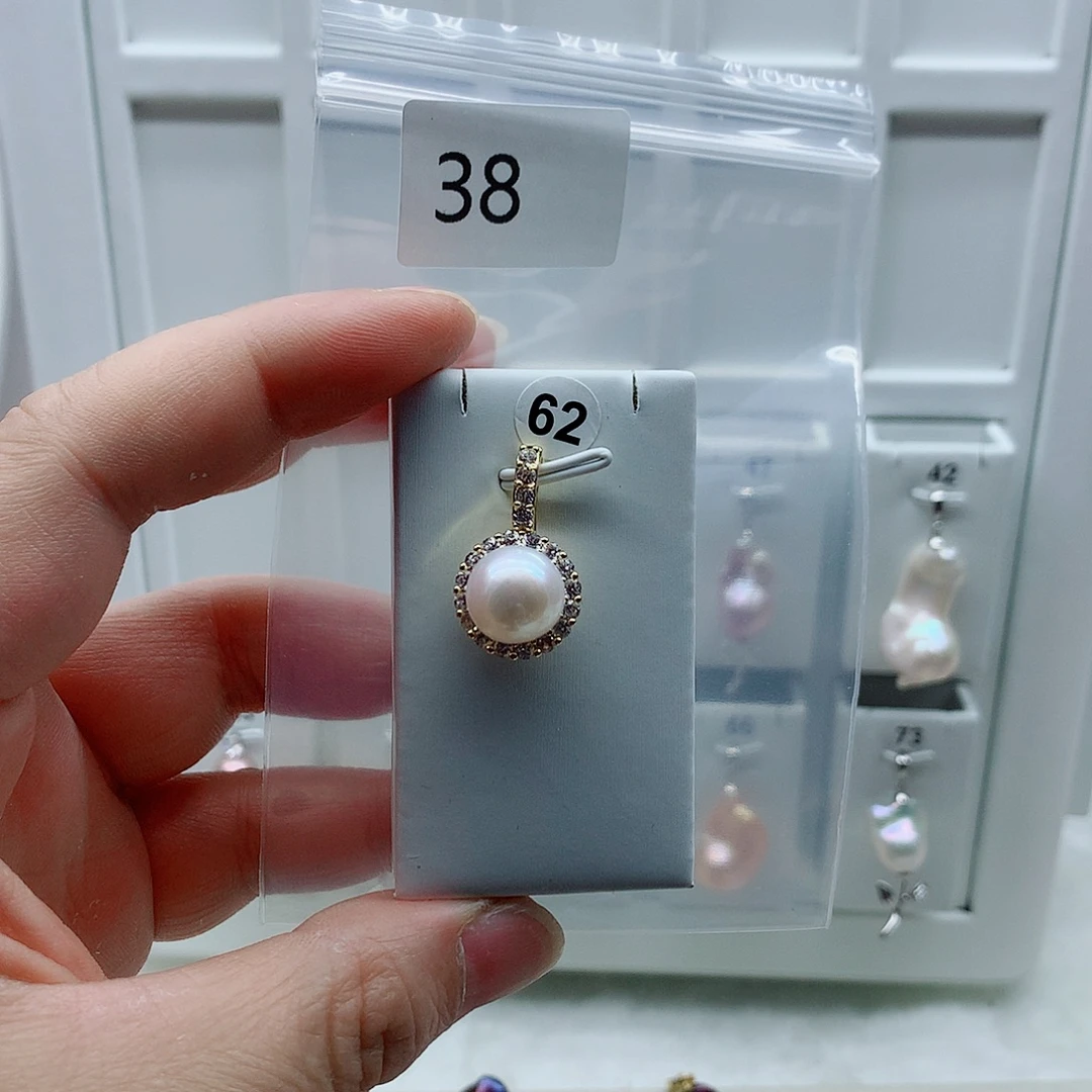 淡水珍珠吊坠(不含链)合金