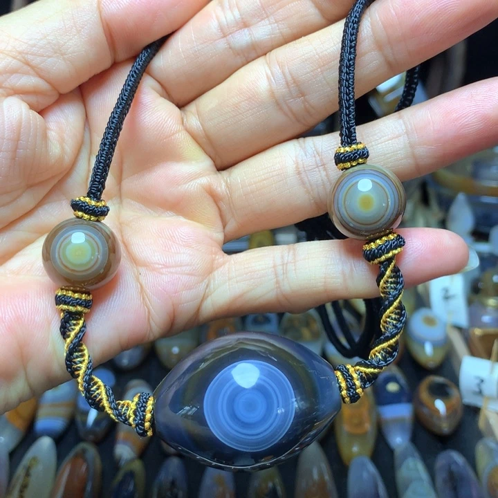 未镶嵌颈饰玛瑙/玉髓