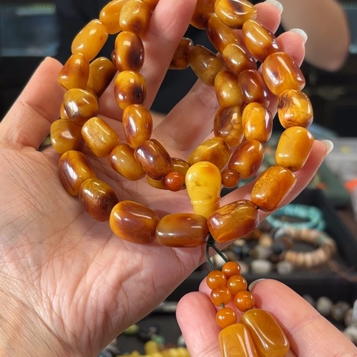 蜜蜡未镶嵌颈饰蜜蜡