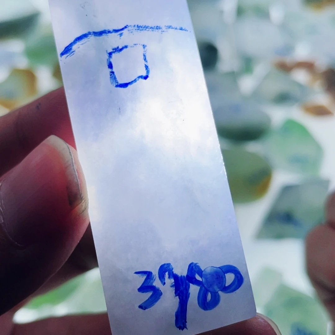 定制翡翠未镶嵌天然翡翠雕刻定制