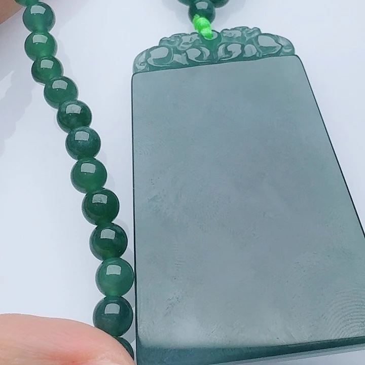 颈饰未镶嵌翡翠多样性发其一