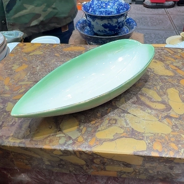 茶则一个，瓷。。。品茗