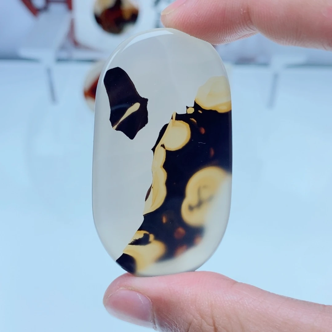玛瑙/玉髓未镶嵌珠宝半成品