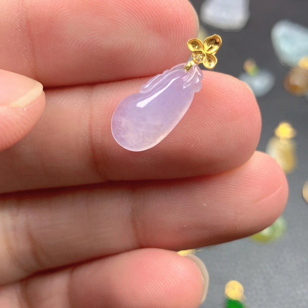 【闪购商品】颈饰18K金镶嵌翡翠翡翠