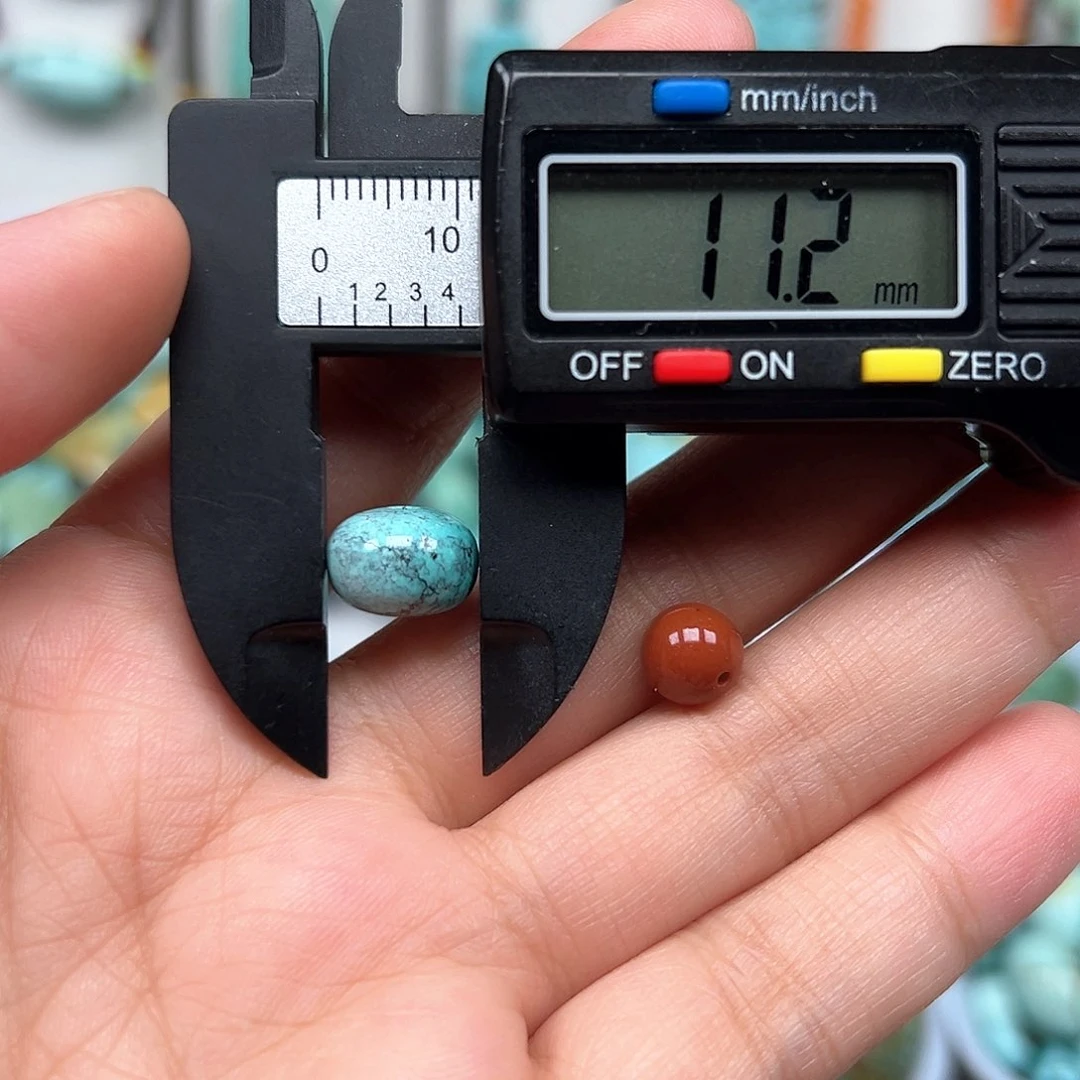 南红玛瑙未镶嵌珠宝奇石