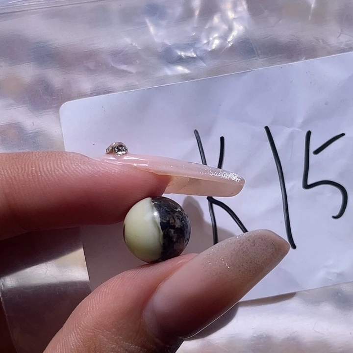 裸石琥珀未镶嵌10.7福利