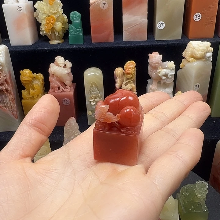 寿山石印石江*寿山石手工雕刻