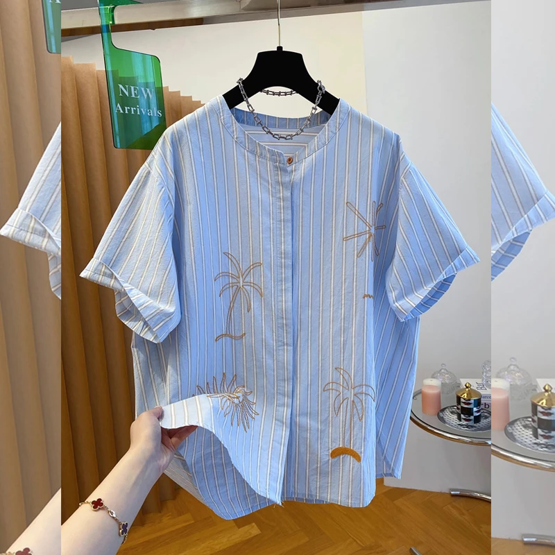 韩系减龄刺绣蓝色条纹短袖圆领衬衫上衣女装夏季大码宽松小众衬衣
