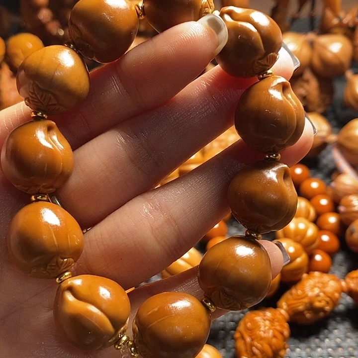 吊坠橄榄核東*寿桃手串