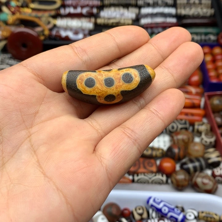 玛瑙/玉髓未镶嵌吊坠(赠链)