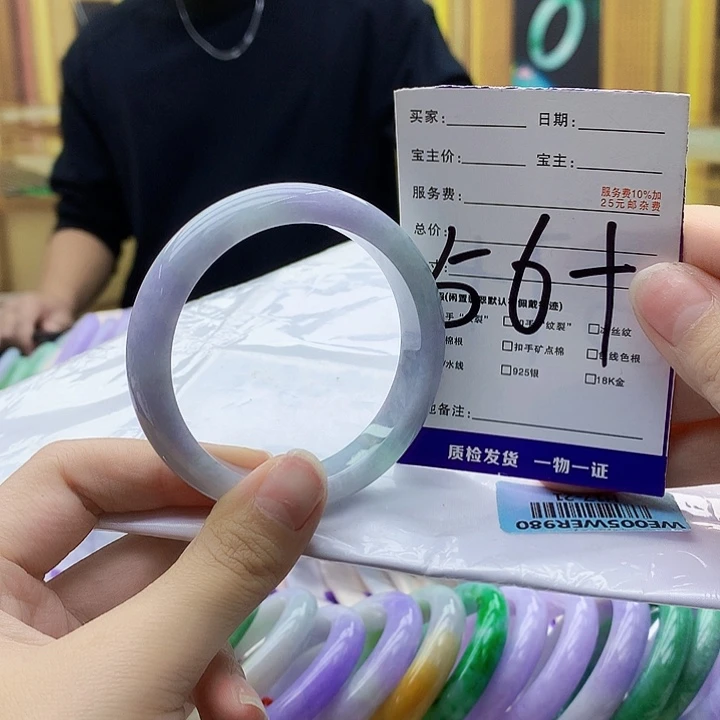 翡翠未镶嵌手镯000……