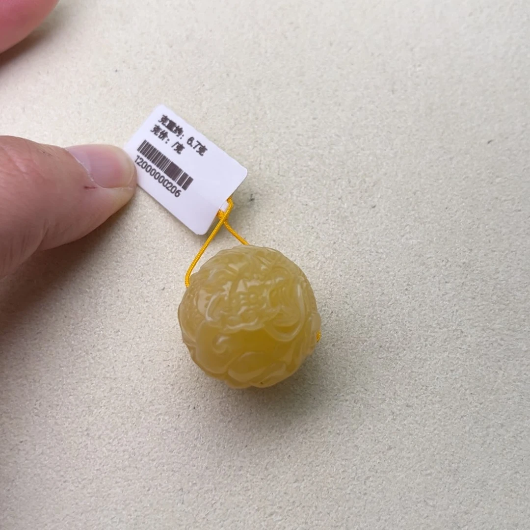 蜜蜡吊坠(不含链)未镶嵌23精工雕刻龙珠锁骨珠顶珠