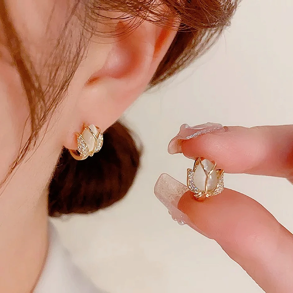 铜合金锆石耳饰 日韩郁金香金色耳环上班族耳饰时尚设计感耳圈