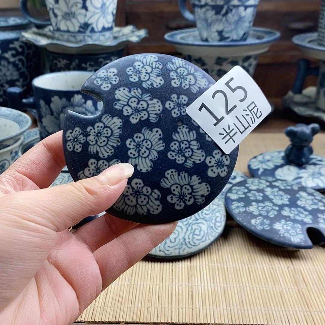 手工手绘青花陶瓷