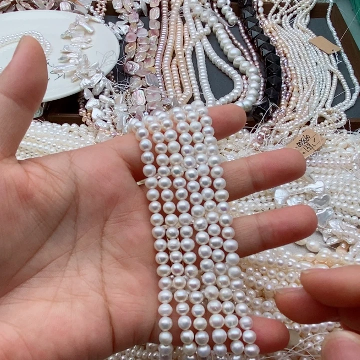 玛瑙/玉髓未镶嵌珠宝半成品一条5mm暧白炫彩极光半成品
