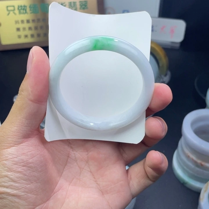 定制翡翠未镶嵌54圈口57