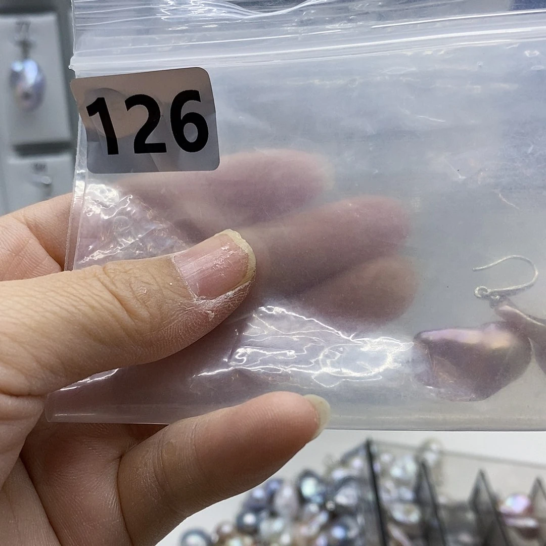 合金耳饰淡水珍珠