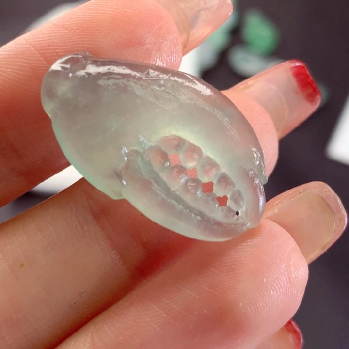 定制翡翠未镶嵌翡翠