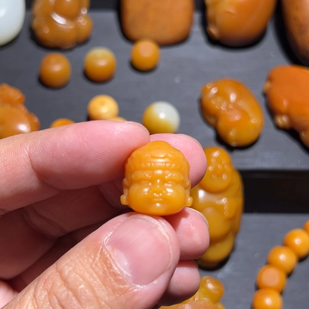 小***物和田玉未镶嵌颈饰