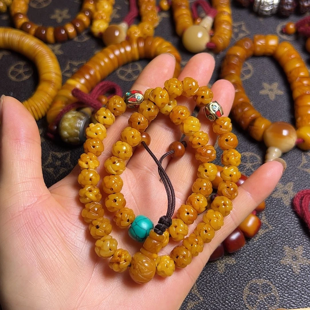 香榧木藏区手串牛骨