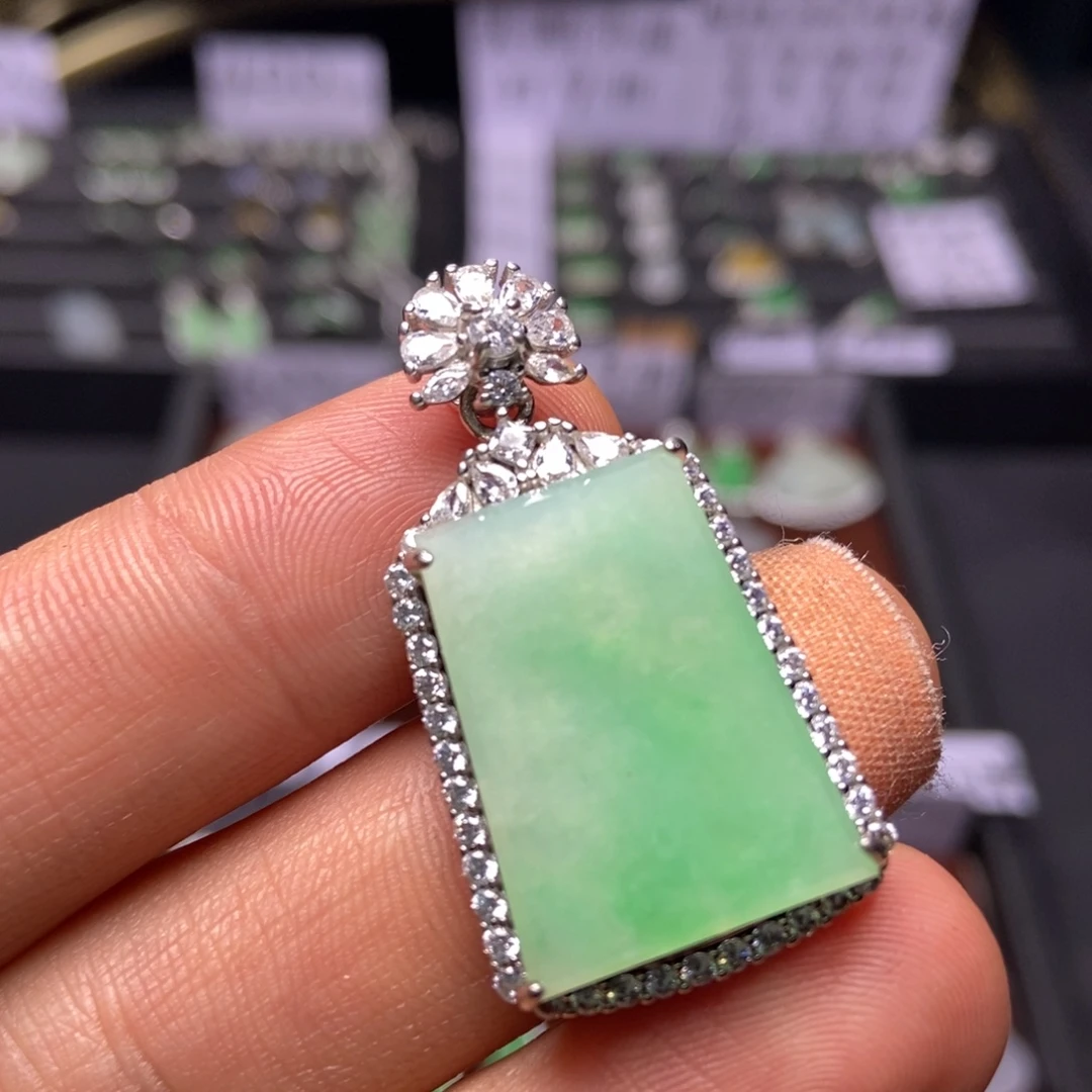 翡翠银S925镶嵌颈饰