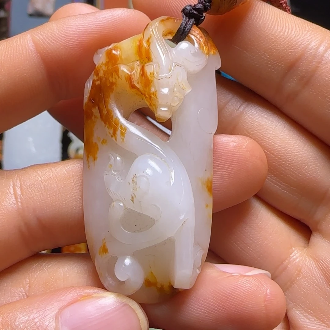 和田玉颈饰未镶嵌