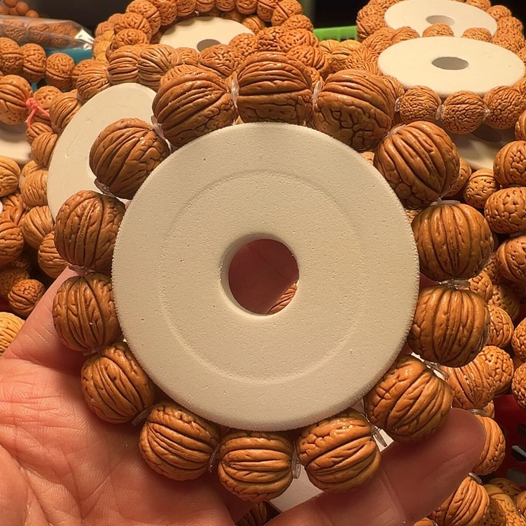 手串桃核铁扇公主