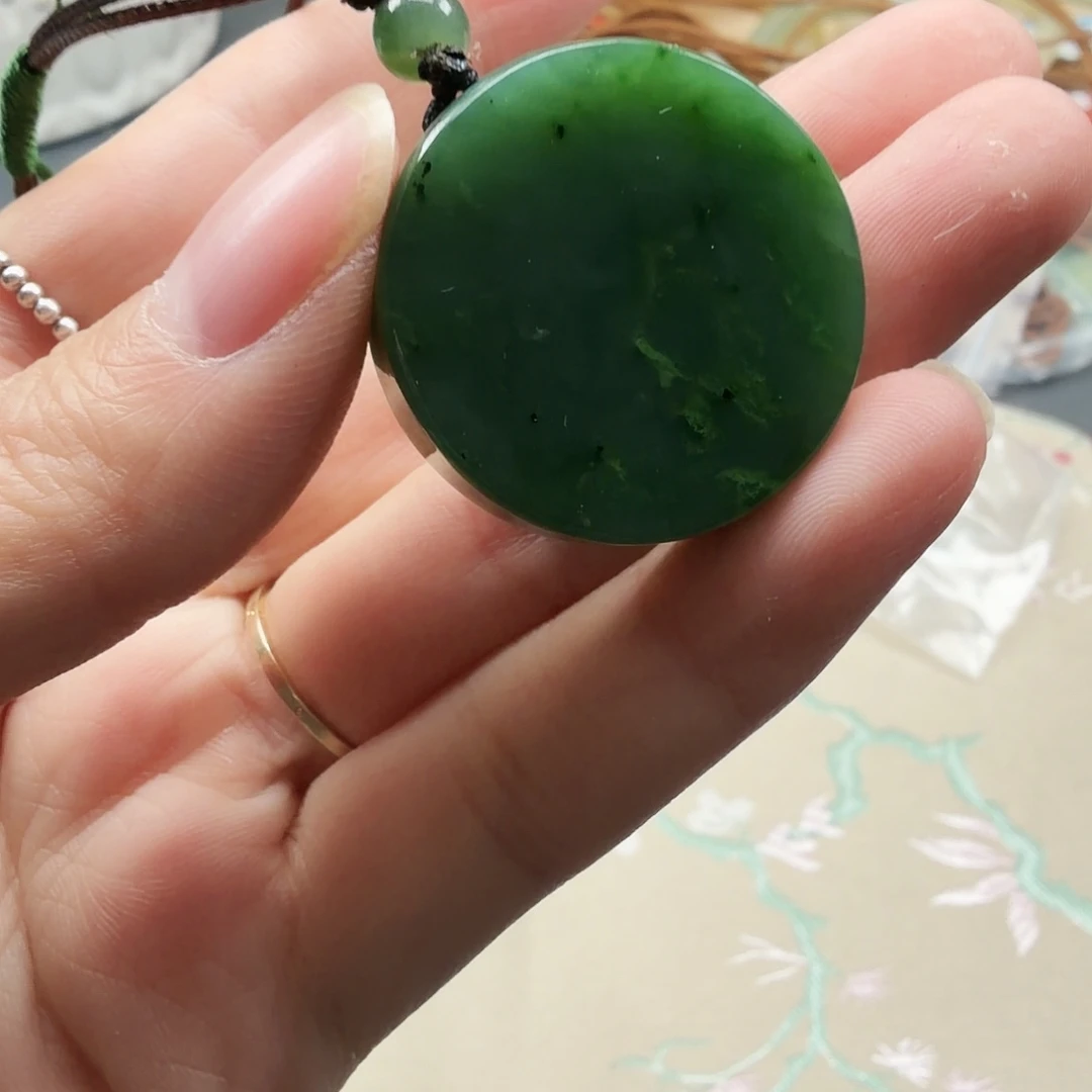 和田玉未镶嵌颈饰12