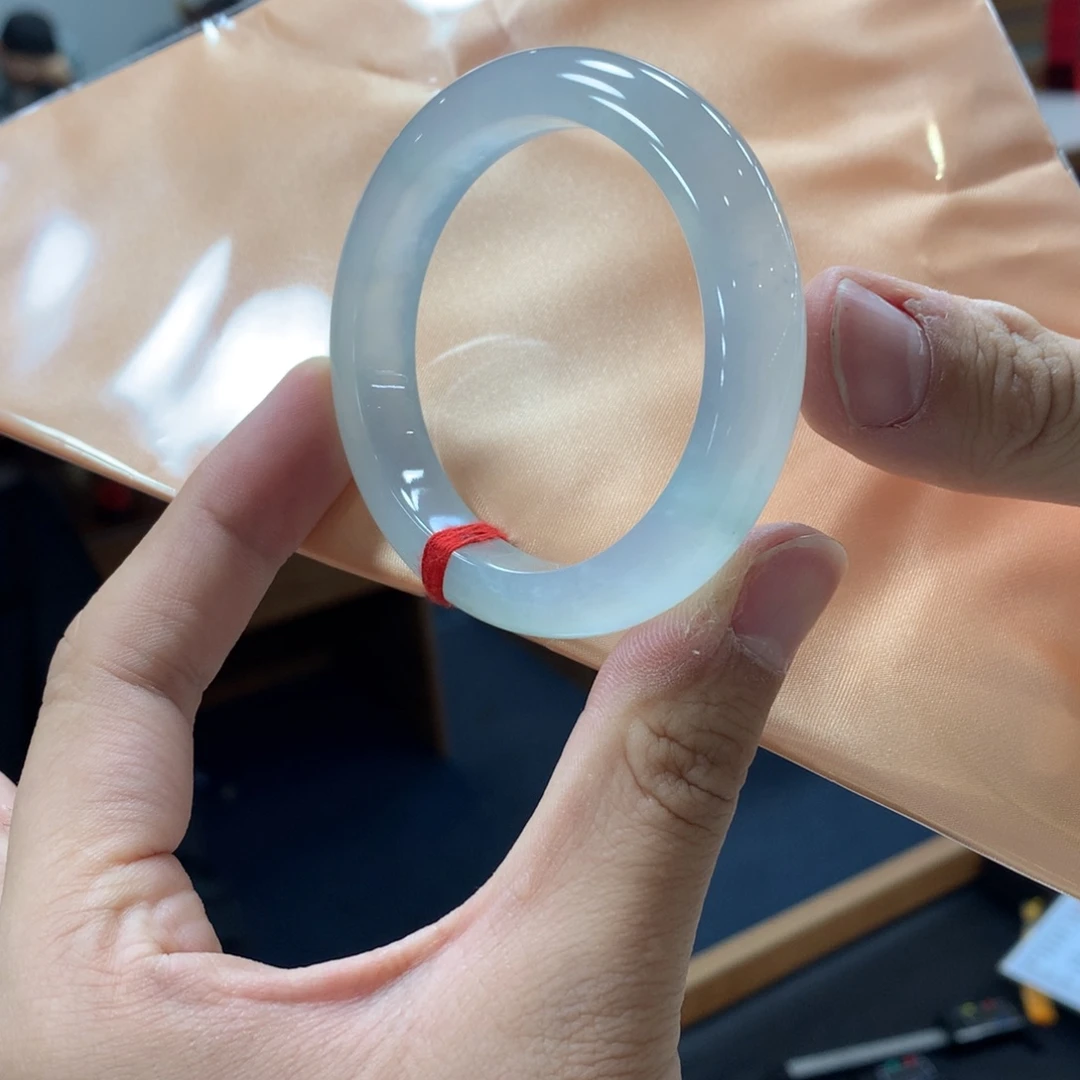 翡翠未镶嵌手镯买断