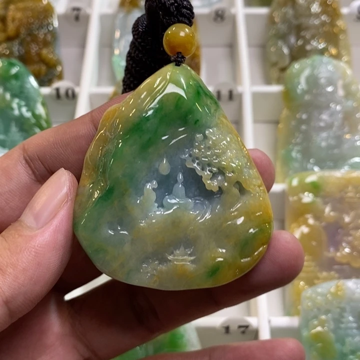 颈饰未镶嵌翡翠悟道