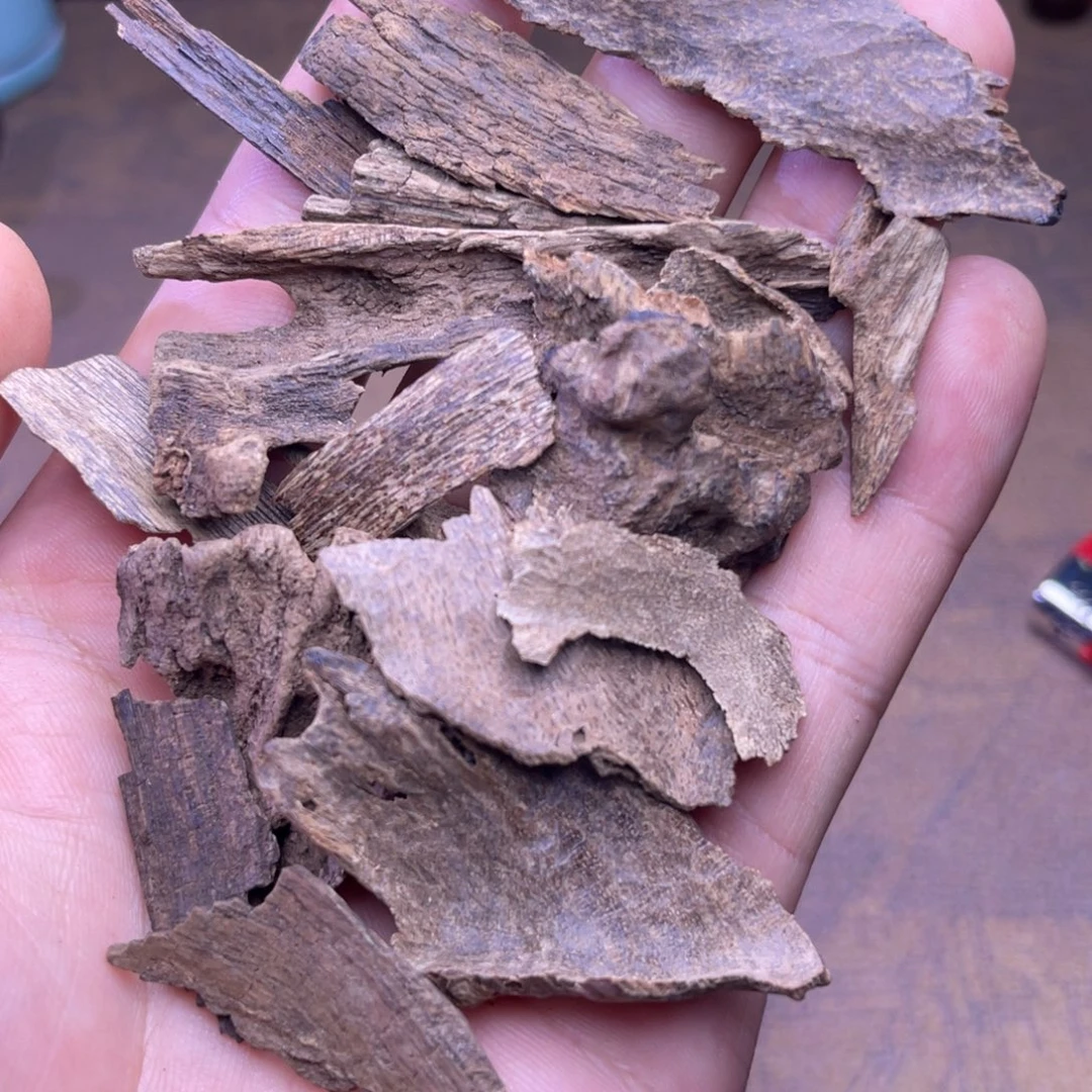 沉香沉香碎屑海南中部天然碎料12.2克