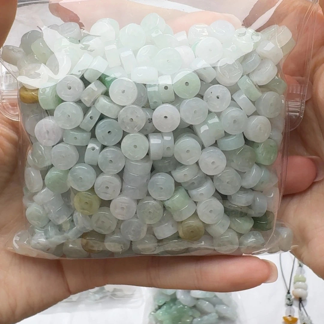 未镶嵌挂件翡翠福利10个，不包邮，拍一单邮费发货