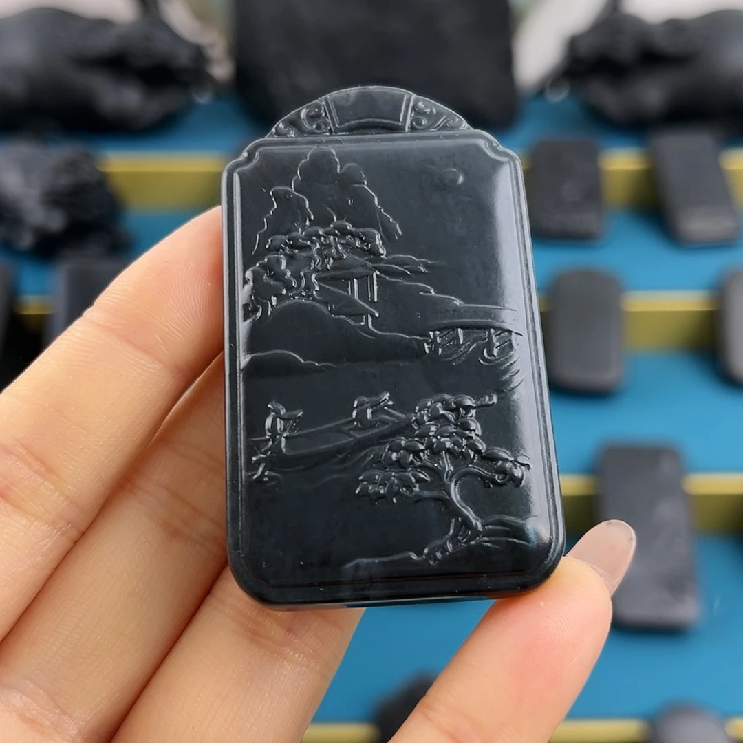 和田玉（墨玉）山水意境感未镶嵌