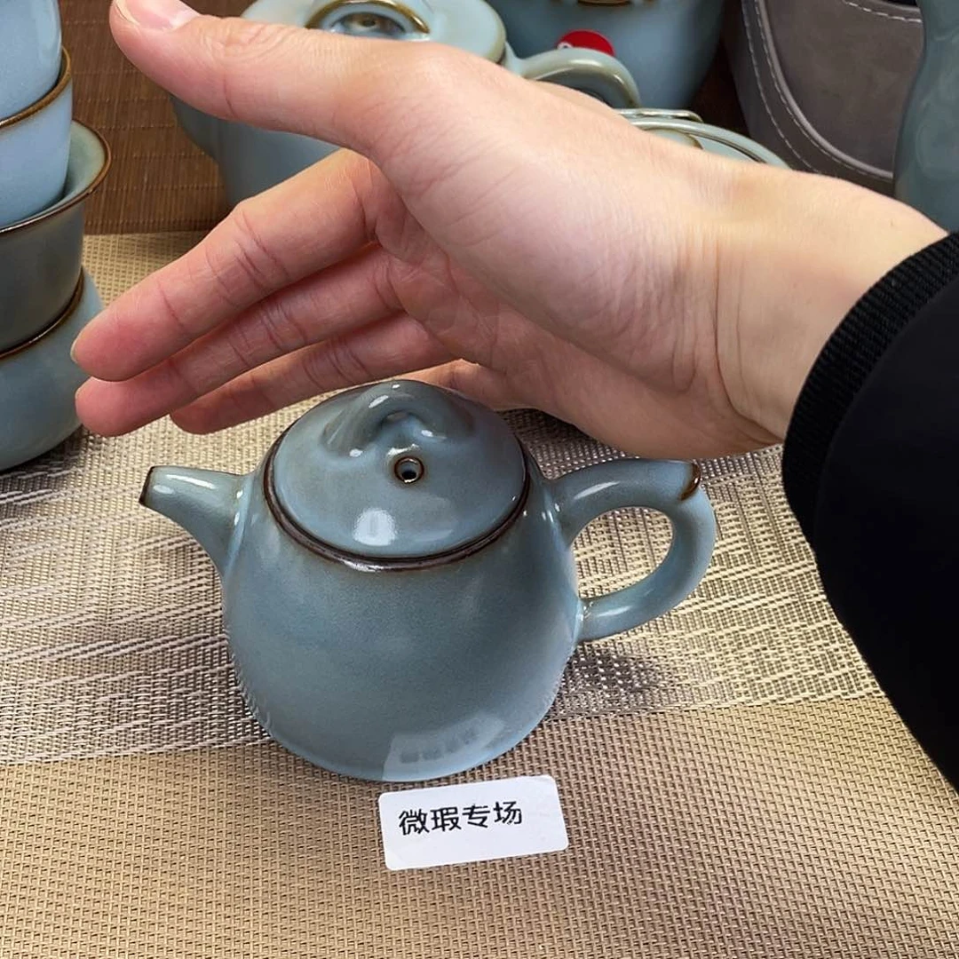 瓷片。。。。。。。。。。。。。。。。