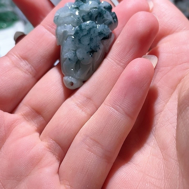 翡翠未镶嵌颈饰天然