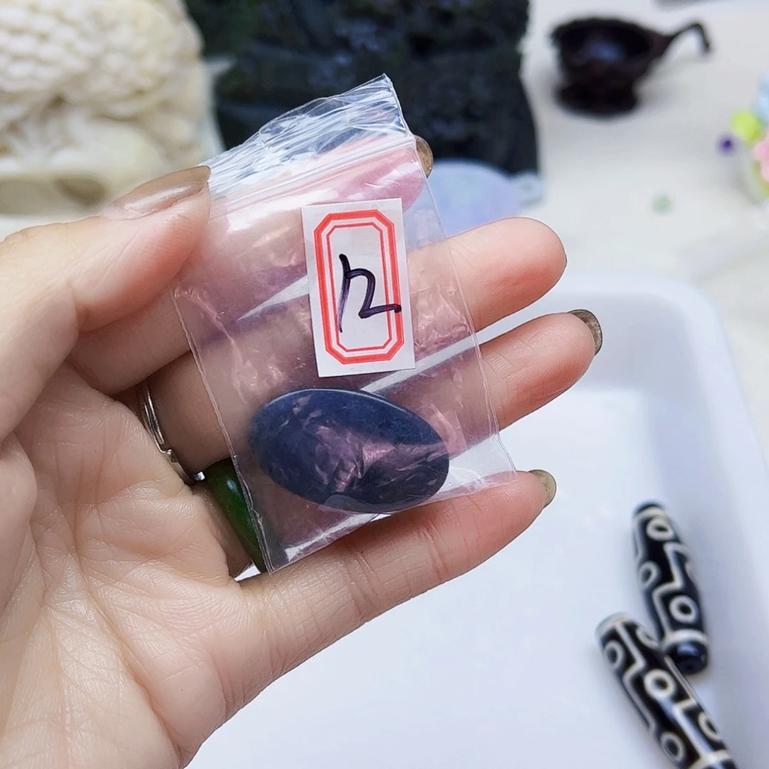 查罗石合金珠宝半成品
