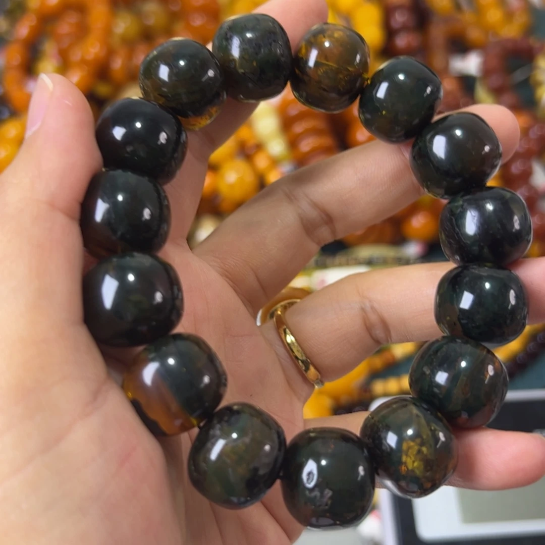 琥珀未镶嵌珠宝奇石547