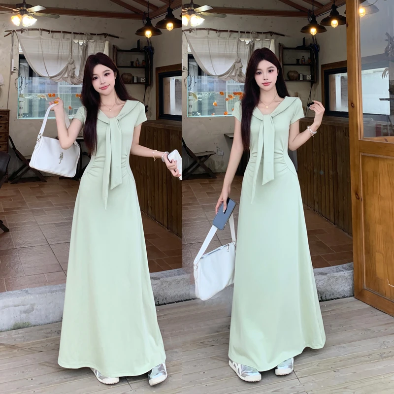 大码女装夏季法式v领小众高级感围巾领短袖掐腰显瘦连衣裙