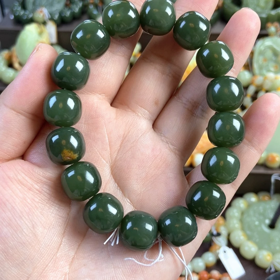 透闪石质玉未镶嵌手串