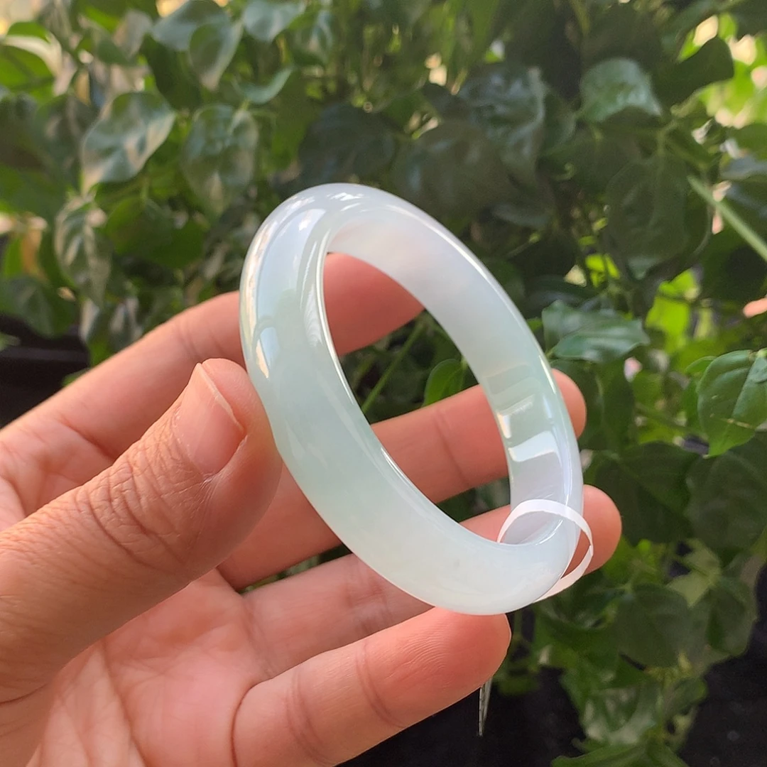 翡翠未镶嵌手镯32号